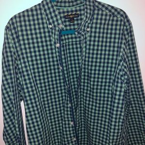 Club Room Plaid button down dress shirt